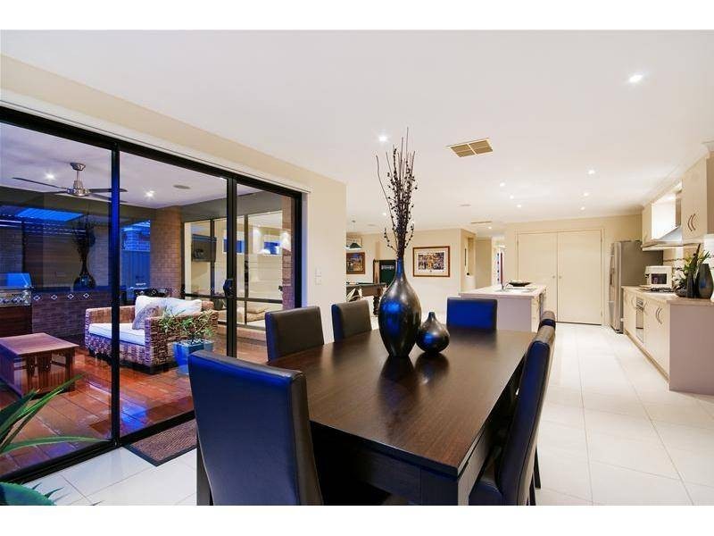 99 Manor Lakes Boulevard, Wyndham Vale VIC 3024