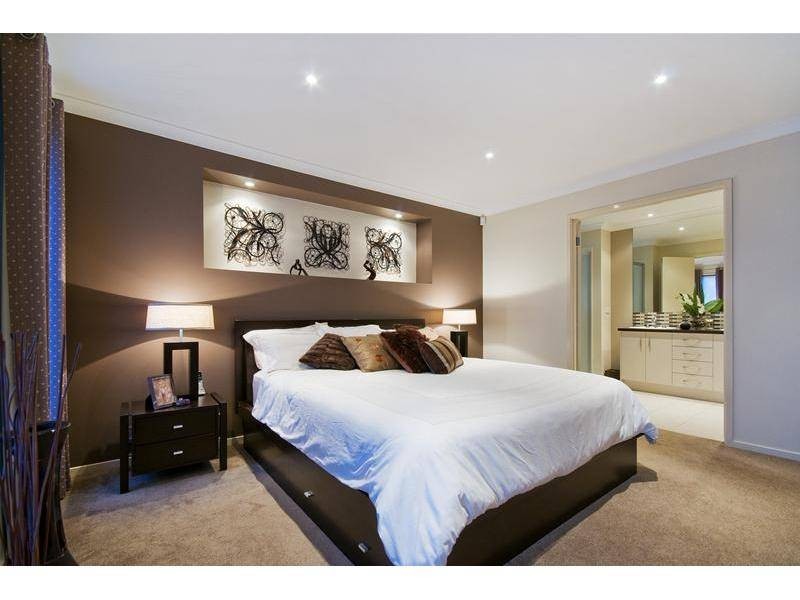 99 Manor Lakes Boulevard, Wyndham Vale VIC 3024