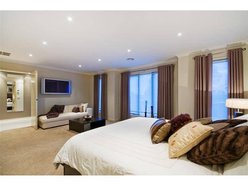 99 Manor Lakes Boulevard, Wyndham Vale VIC 3024