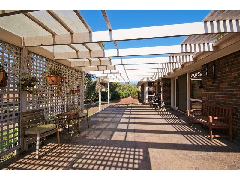 9 Harold Court, Little River VIC 3211