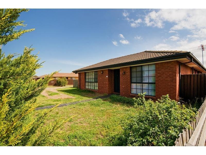5 Trent Close, Werribee VIC 3030