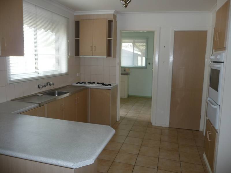 30 Baggot Drive, Hoppers Crossing VIC 3029