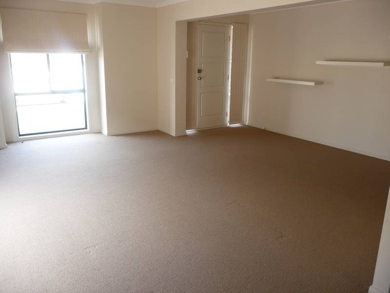 62 Knightsbridge Drive, Tarneit VIC 3029