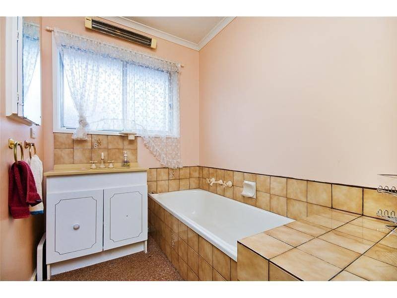 78 Chirnside Avenue, Werribee VIC 3030