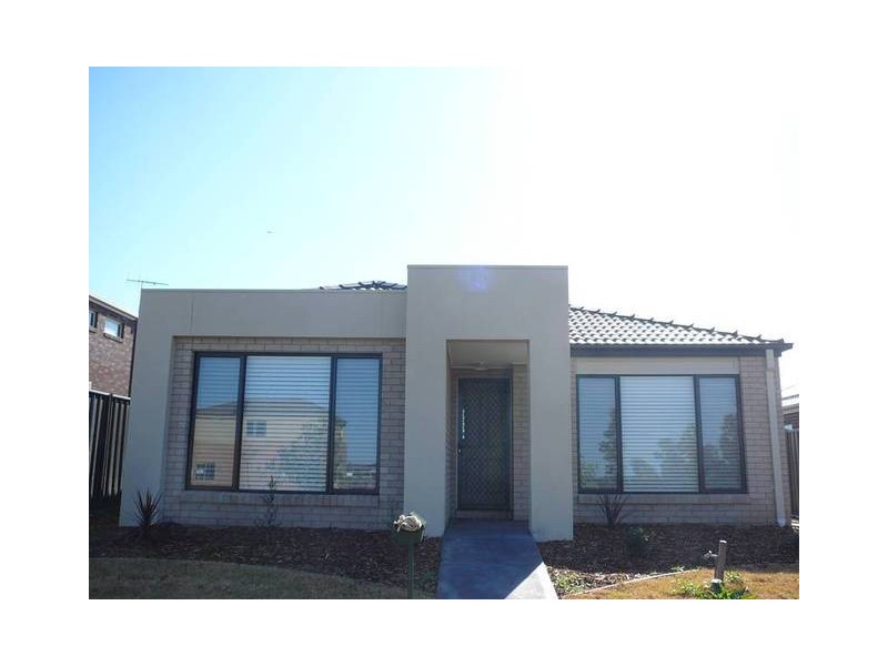 3 Lysterfield Walk, Wyndham Vale VIC 3024