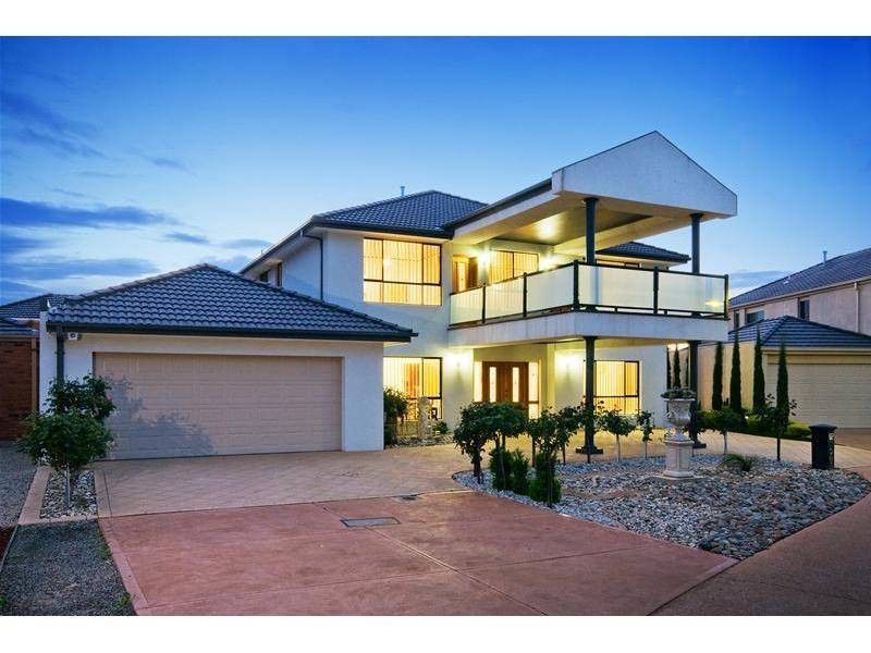 9 Watersun Court, Point Cook VIC 3030