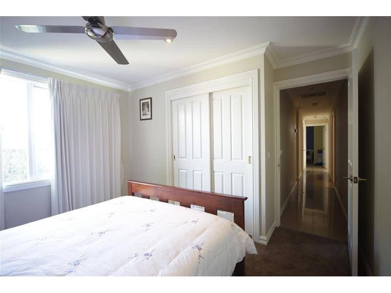 46 Hastings Avenue, Hoppers Crossing VIC 3029
