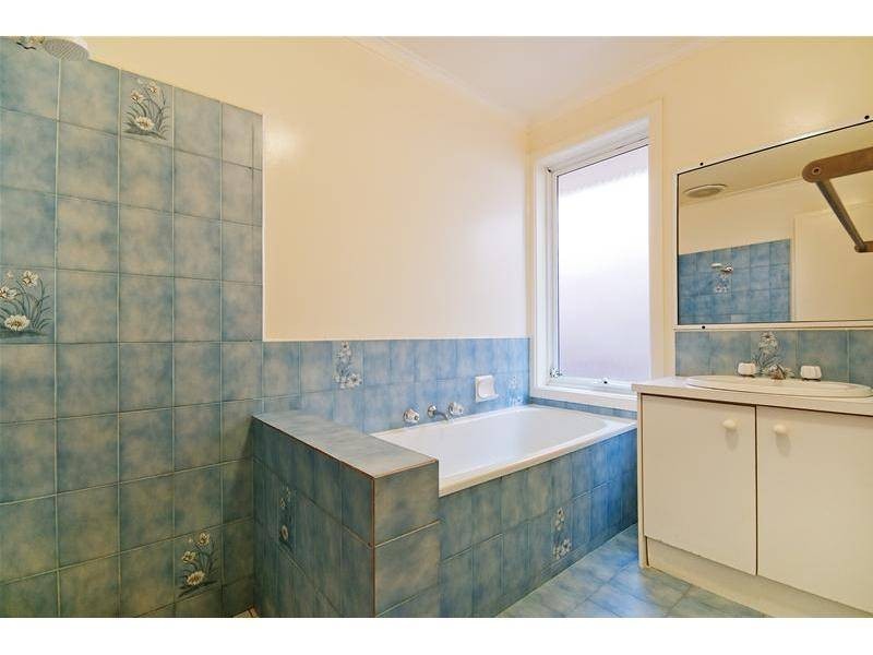 50 Hook Street, Altona Meadows VIC 3028