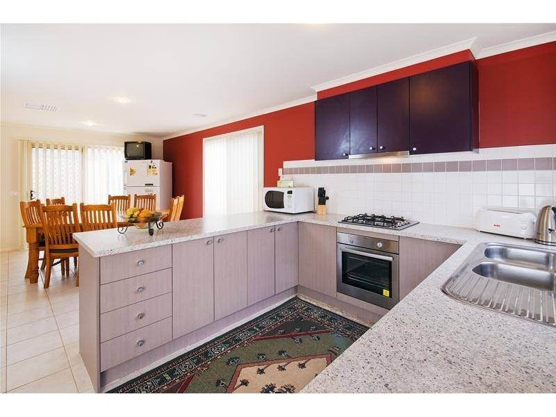 96 Edgevale Way, Tarneit VIC 3029