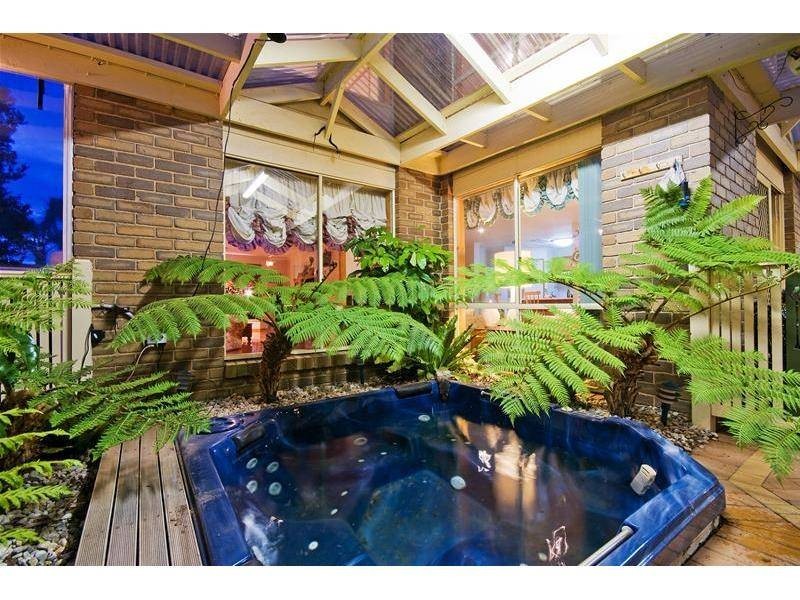 19 Melrose Place, Werribee VIC 3030