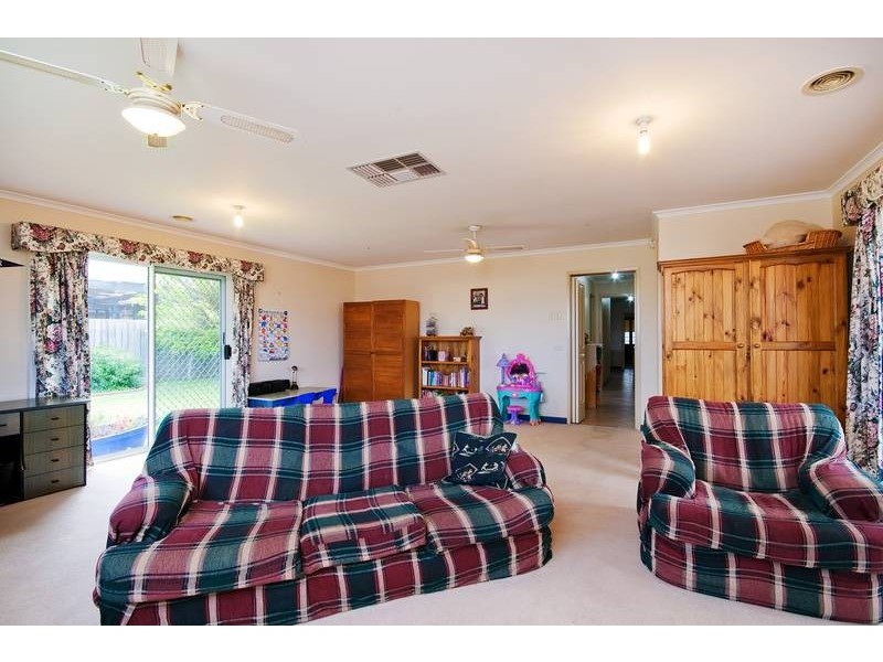 1 Orchid Crt, Hoppers Crossing VIC 3029