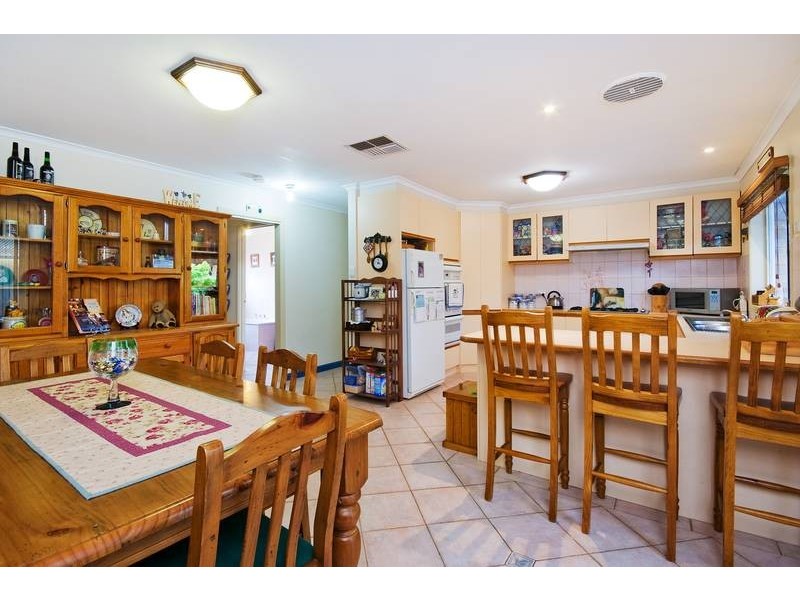 1 Orchid Crt, Hoppers Crossing VIC 3029