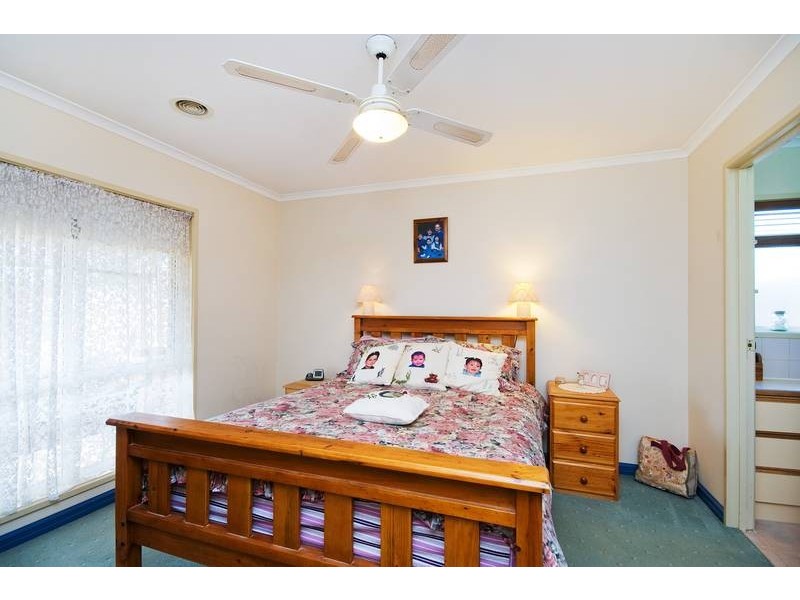 1 Orchid Crt, Hoppers Crossing VIC 3029