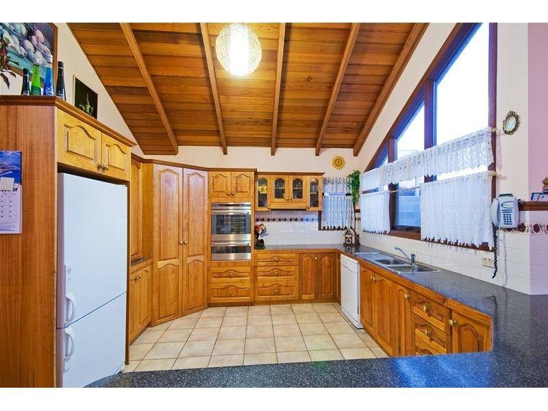 27 Strathmore Drive, Jan Juc VIC 3228