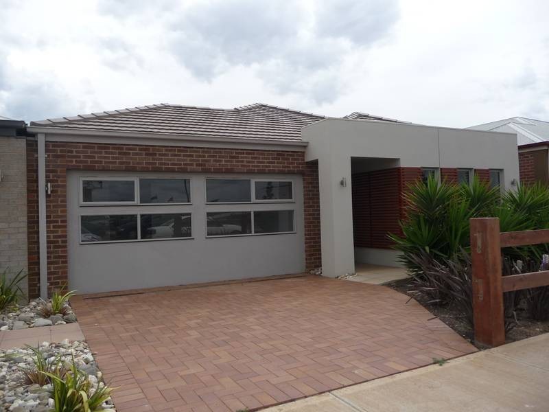 33 Minindee Road, Wyndham Vale VIC 3024