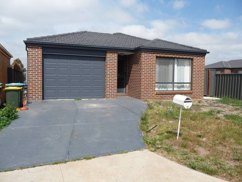 10 BELLFIELD CRT, Wyndham Vale VIC 3024