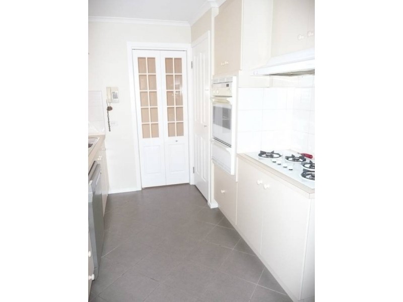 5 Farnborough Crt, Hoppers Crossing VIC 3029