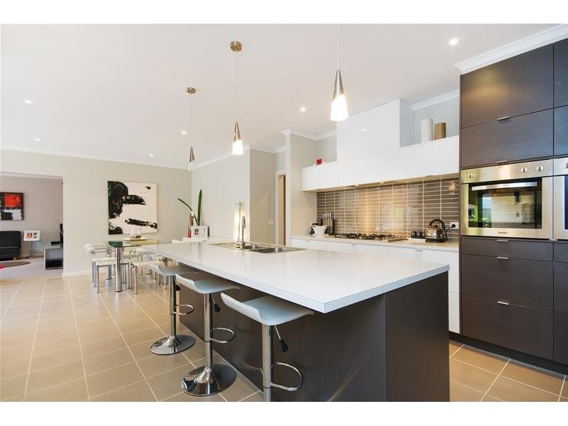 10 Murrumbidgee Street, Wyndham Vale VIC 3024
