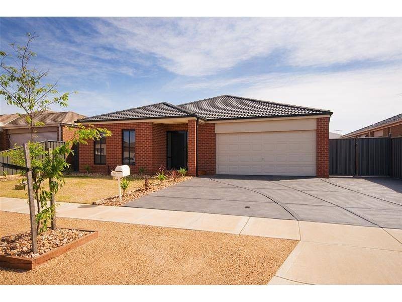 98 Eureka Drive, Wyndham Vale VIC 3024
