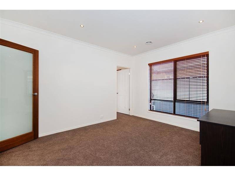 98 Eureka Drive, Wyndham Vale VIC 3024