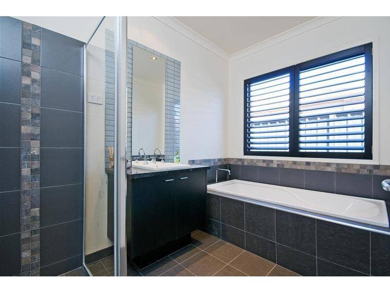 98 Eureka Drive, Wyndham Vale VIC 3024