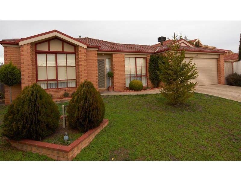 27 Medina Drive, Hoppers Crossing VIC 3029