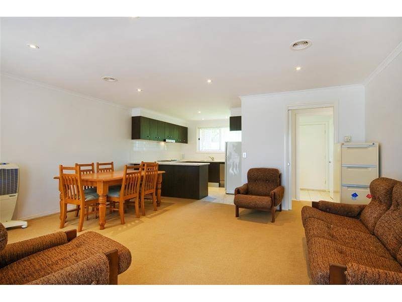 3/23 Finch Road, Werribee South VIC 3030