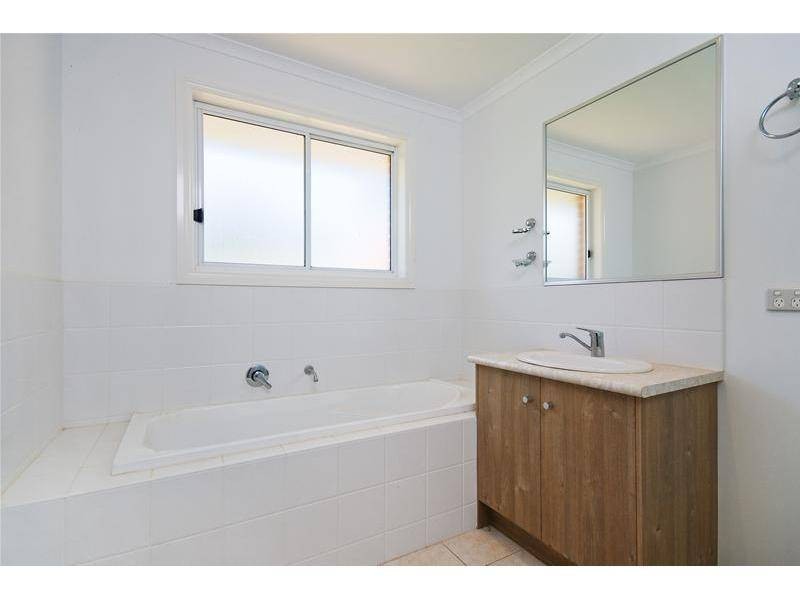 3/23 Finch Road, Werribee South VIC 3030