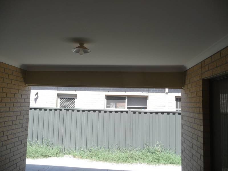 9 Woburn Crescent, Wyndham Vale VIC 3024