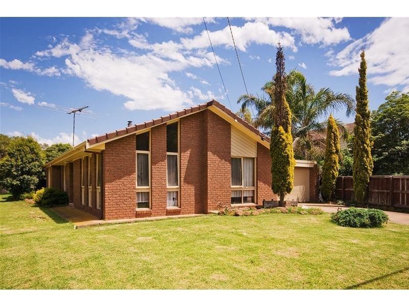 11 Chandler Street, Werribee South VIC 3030