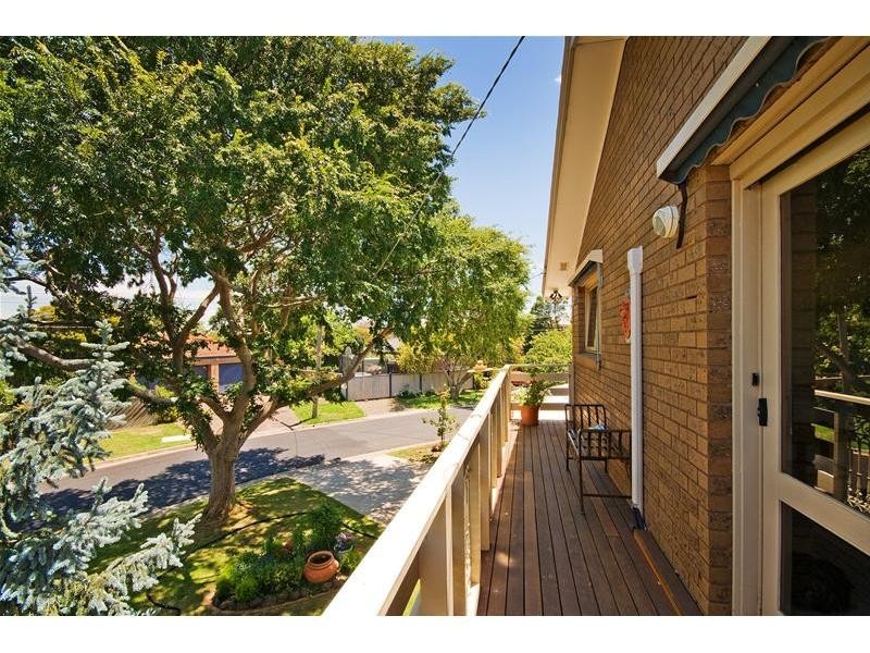 14 Doolan Street, Werribee VIC 3030