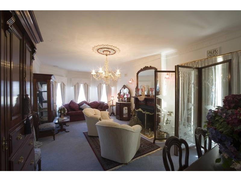 22 Oaktree Ave, Wyndham Vale VIC 3024