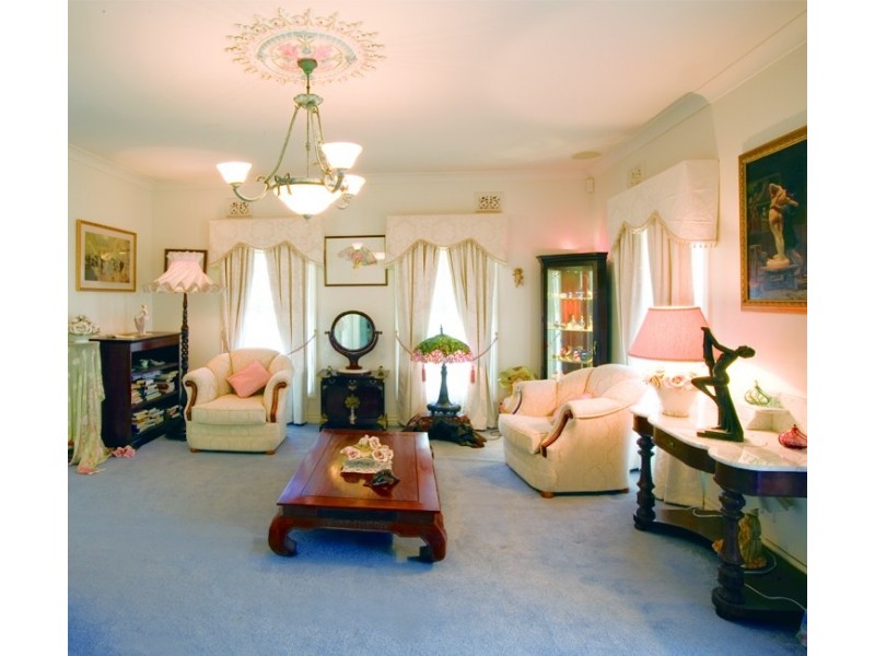 22 Oaktree Ave, Wyndham Vale VIC 3024