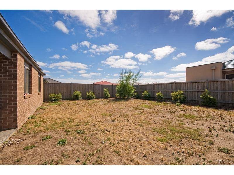 12 Hydrangea Drive, Point Cook VIC 3030