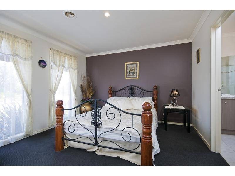 38 Edgevale Drive, Tarneit VIC 3029