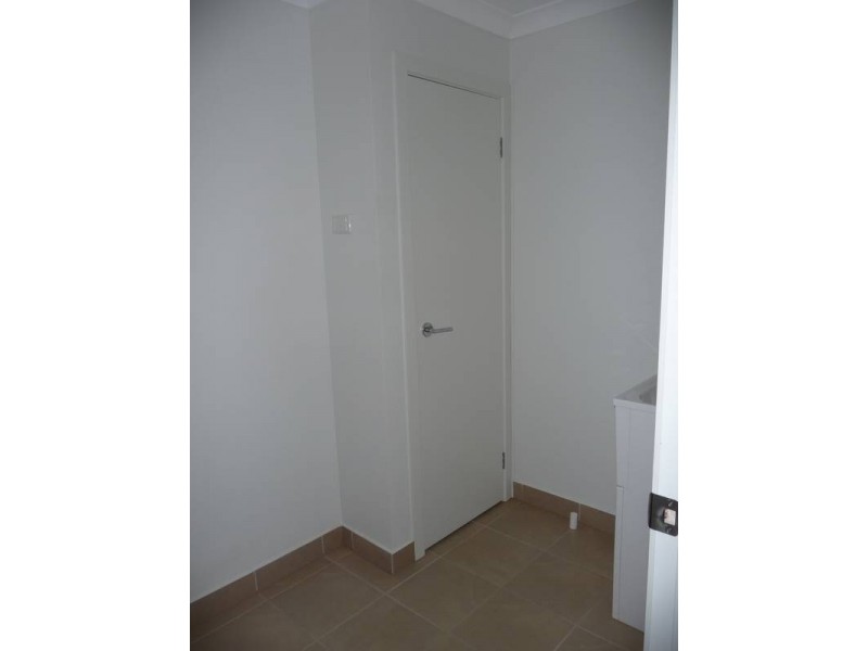 27 Crissa Cct, Tarneit VIC 3029