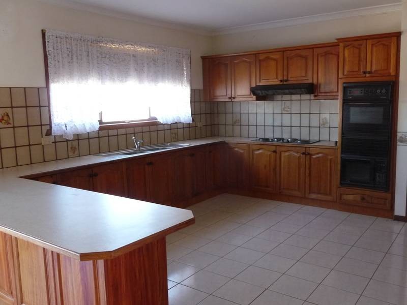 19 WOLLAHARA RISE, Wyndham Vale VIC 3024