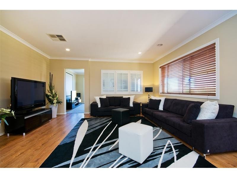 4 Columbia Street, Tarneit VIC 3029