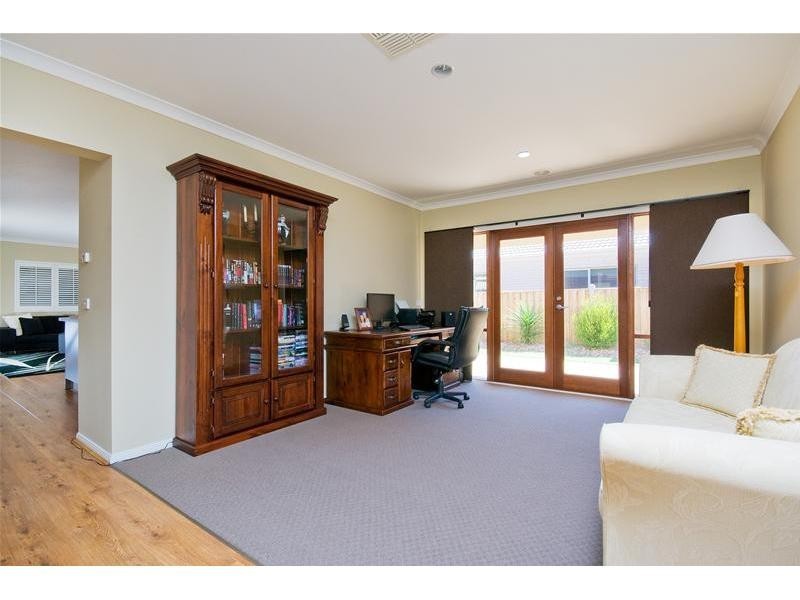 4 Columbia Street, Tarneit VIC 3029