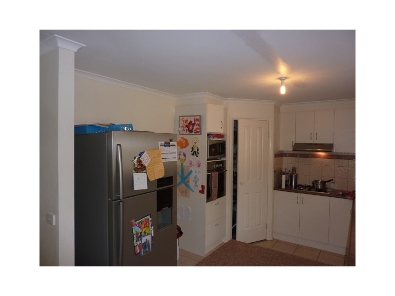 2/118 Harmony Drive, Tarneit VIC 3029