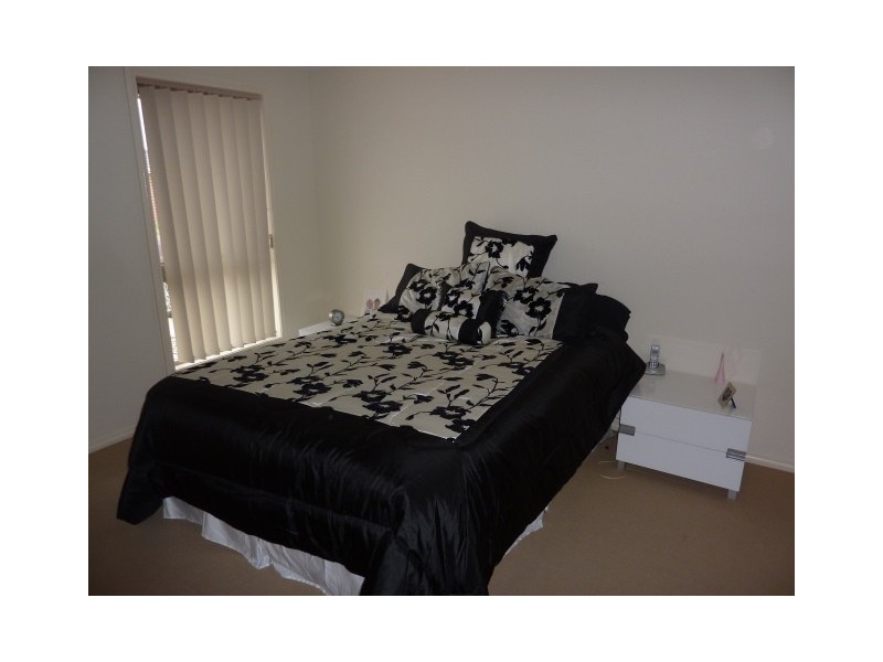 2/118 Harmony Drive, Tarneit VIC 3029