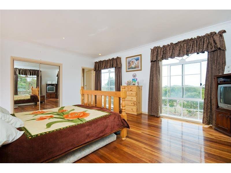 12 Mouyong Road, Little River VIC 3211