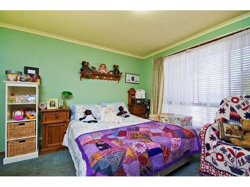 19 Westminster Drive, Werribee VIC 3030