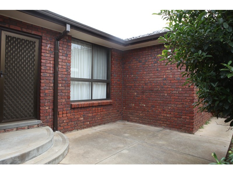 3/28 Mambourin Street, Werribee VIC 3030