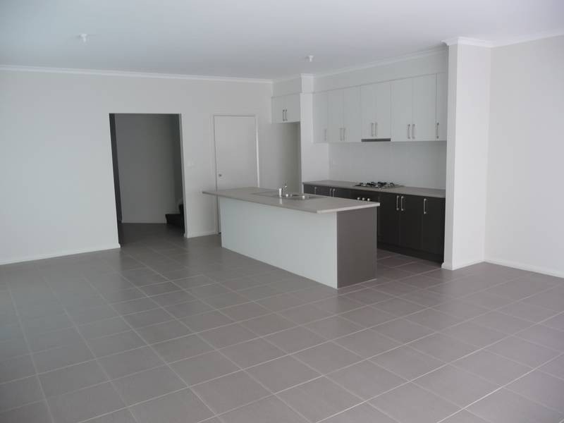 1/10 Annarosa Court, Werribee VIC 3030