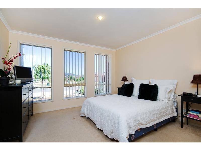 12 Scherbourg Place, Hoppers Crossing VIC 3029