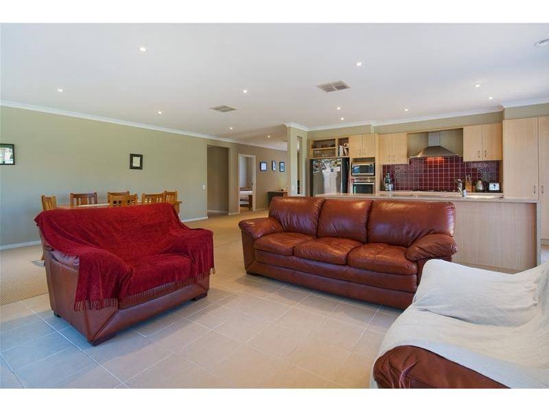 29 Orana Street, Wyndham Vale VIC 3024