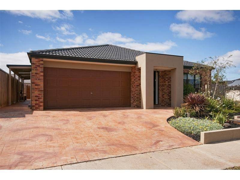5 Barchester Avenue, Truganina VIC 3029