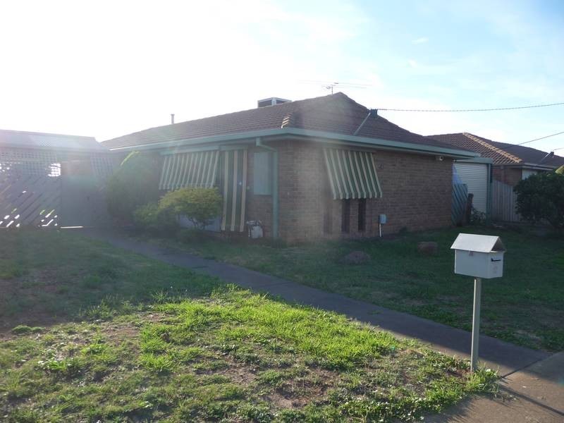 47 CASSOWARY AVENUE, Werribee VIC 3030