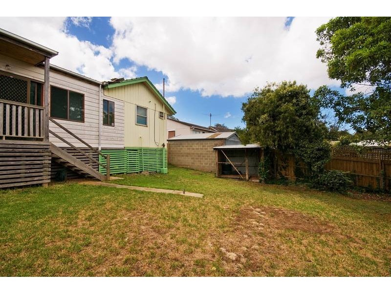 25 Golden Ave, Werribee VIC 3030